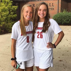 Meet your Posher, Lindsey